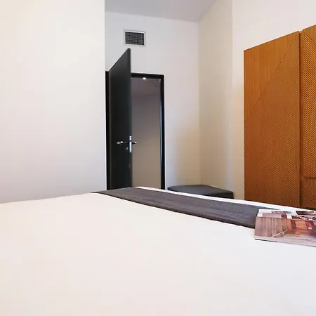 Contempora - Interior 900 3rd Floor - Duomo - Missori Апартаменты Милан